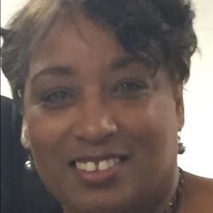 Meet your Posher, Lynette